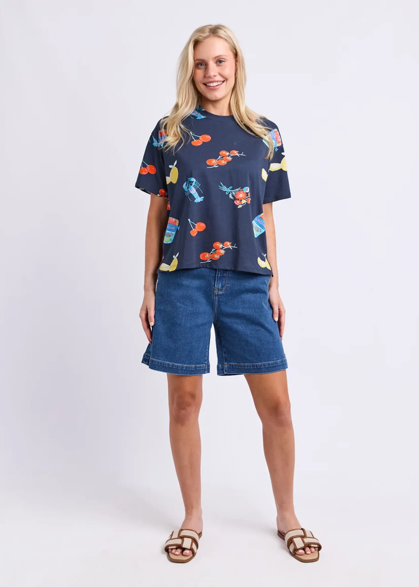 Elm Lifestyle Market Tee