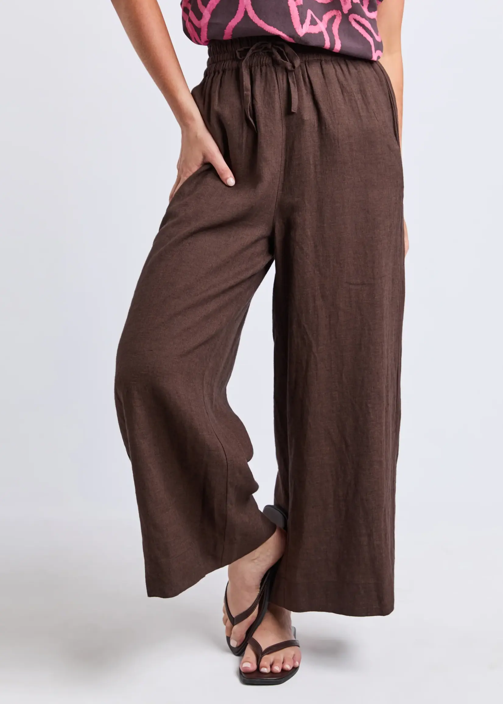 Elm Lifestyle Wander Pants - Chocolate