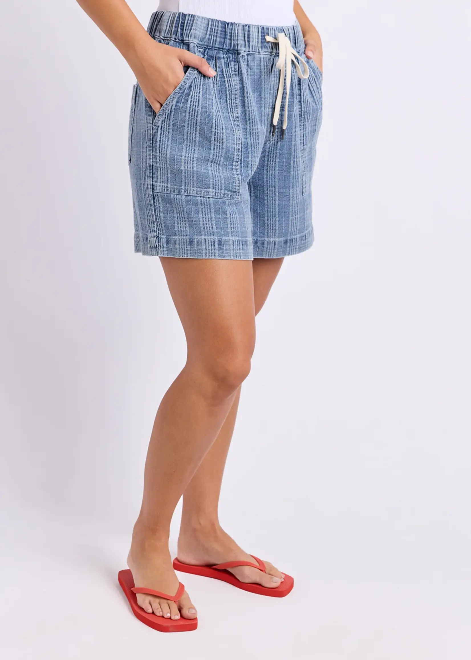 Foxwood Cove Short - Denim Check