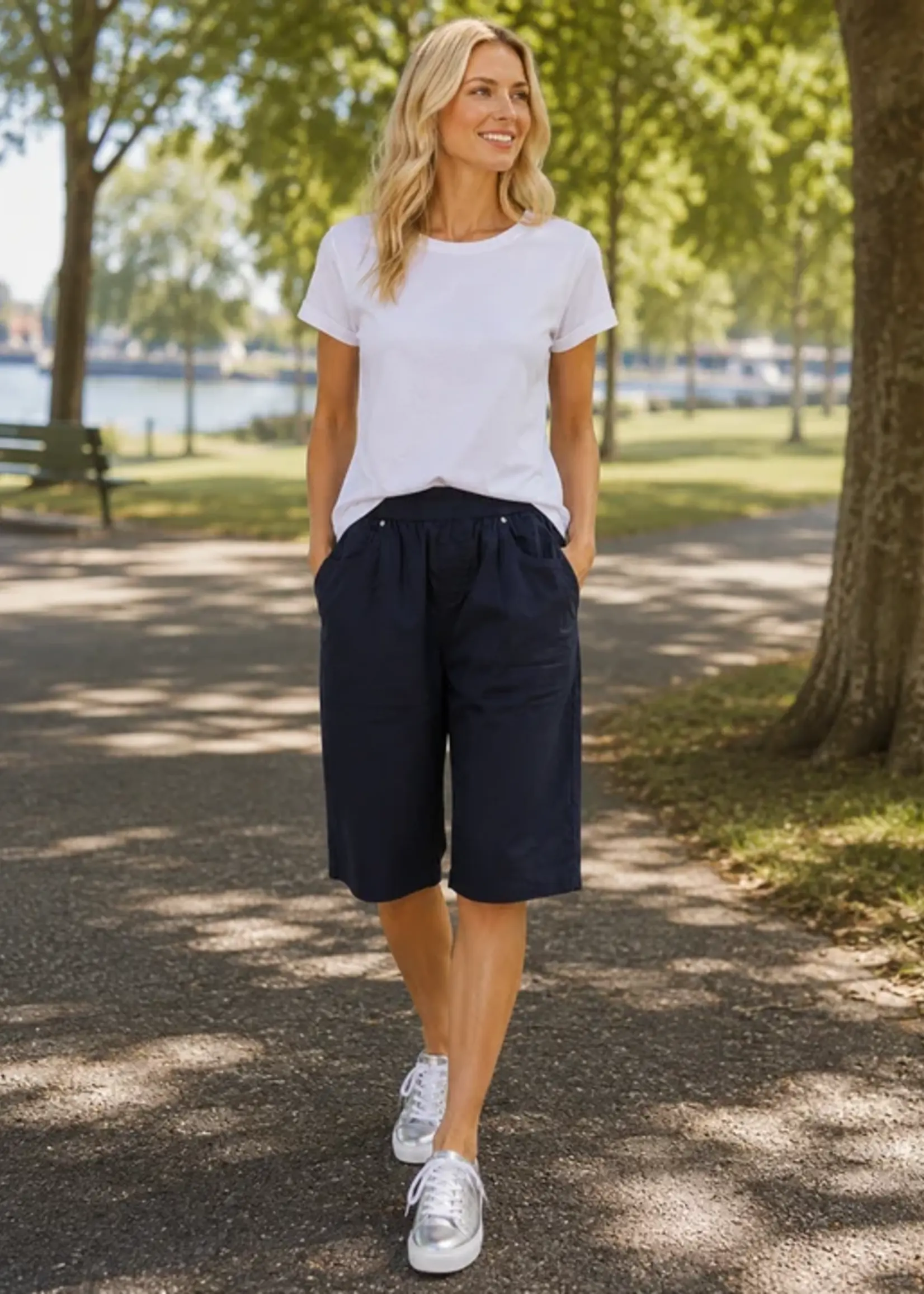 Renoma Supreme Capri Short