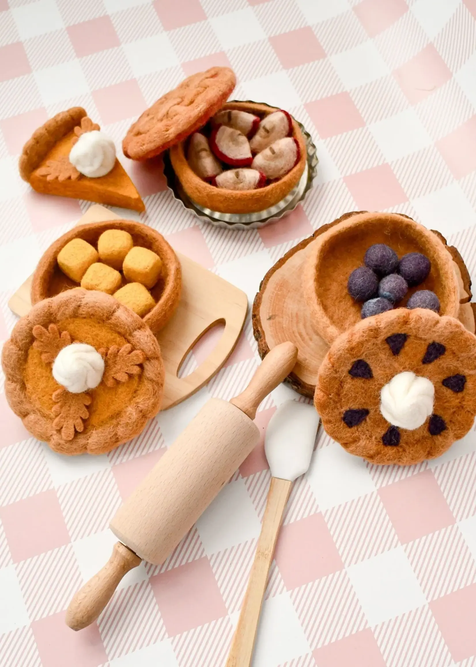 Felt Apple Pie Play Food Set