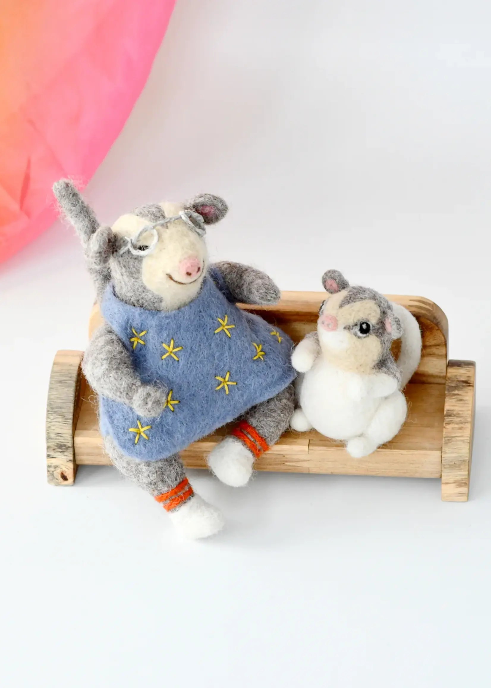 Possum Magic Grandma Poss and Hush Toy Playset