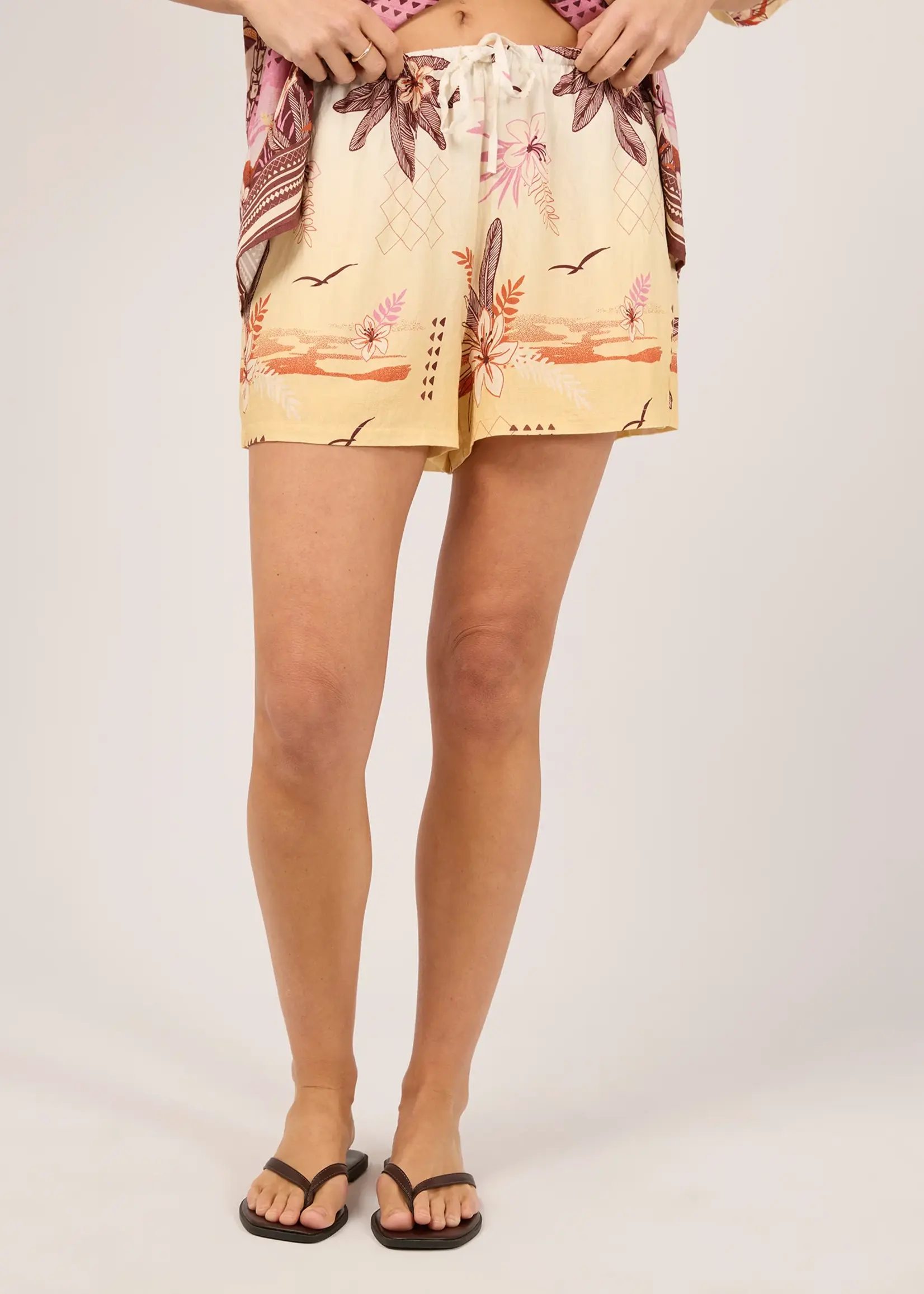 All About Eve Golden Hour Short