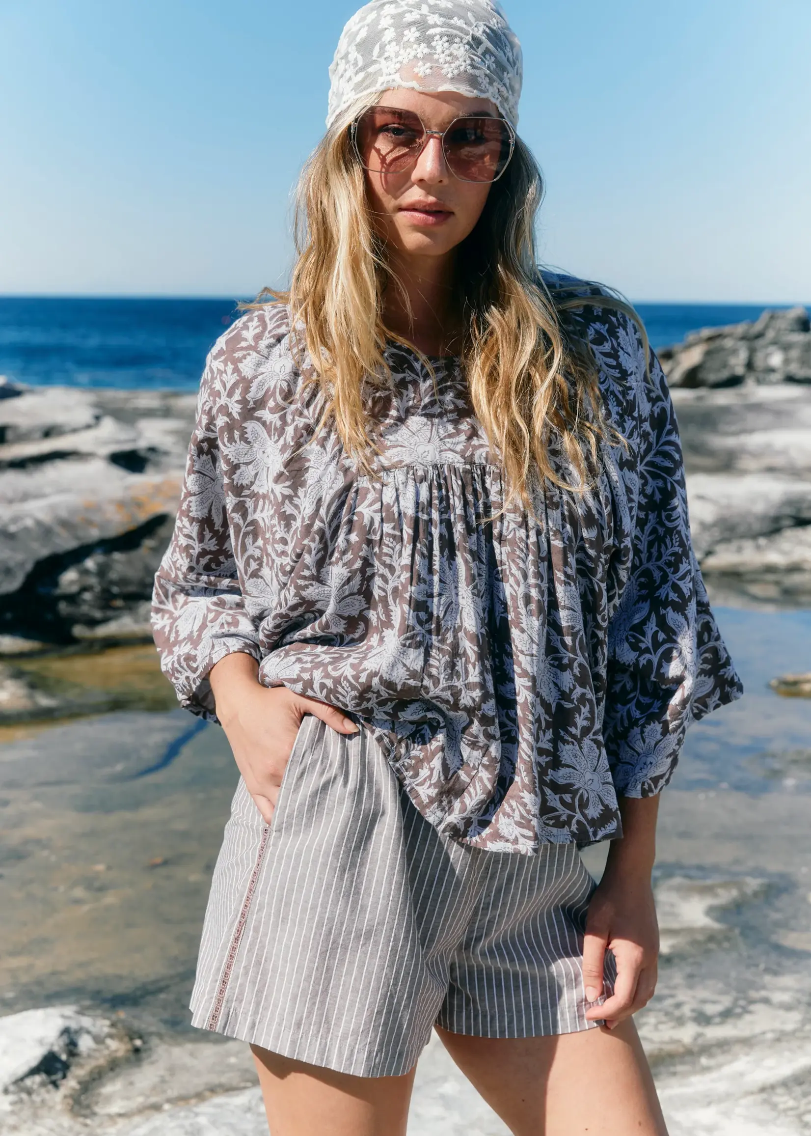 Isle of Mine Lyndell Short - Taupe