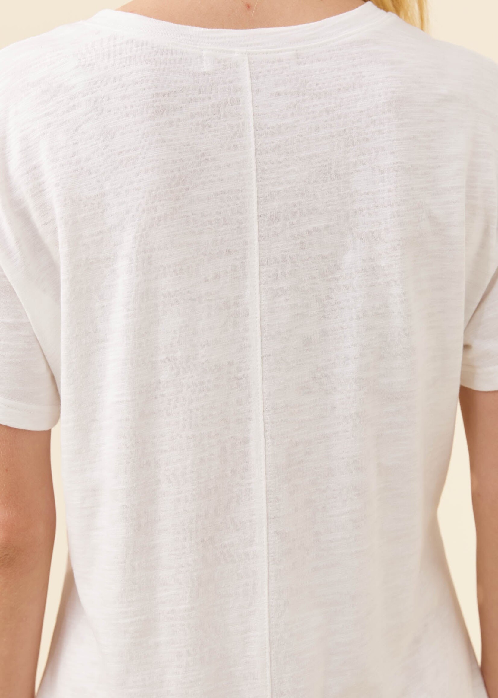 Isle of Mine Eva Tshirt - White