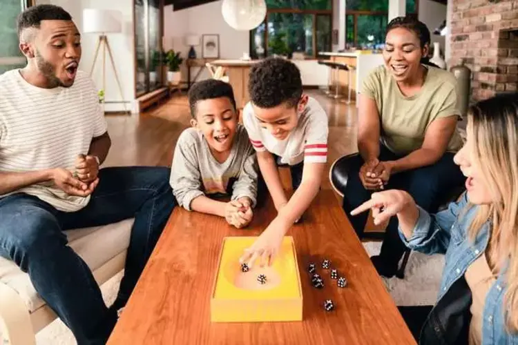 Ravensburger Strike Dice Game