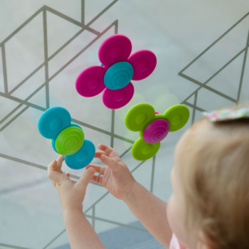 Fat Brain Toys Whirly Squigz Fat Brain Toys Whirly Squigz