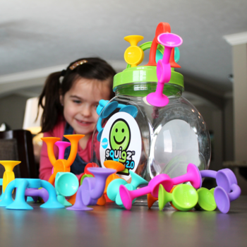 Fat Brain Toys Squigz 2.0 - 36pc set Fat Brain Toys Squigz 2.0 - 36pc set