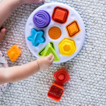Fat Brain Toys FBT: Plugzy Fat Brain Toys FBT: Plugzy