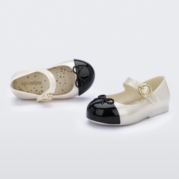 Melissa Shoes Mini Melissa Sweet Love Cap Toe - Pearly White/Black