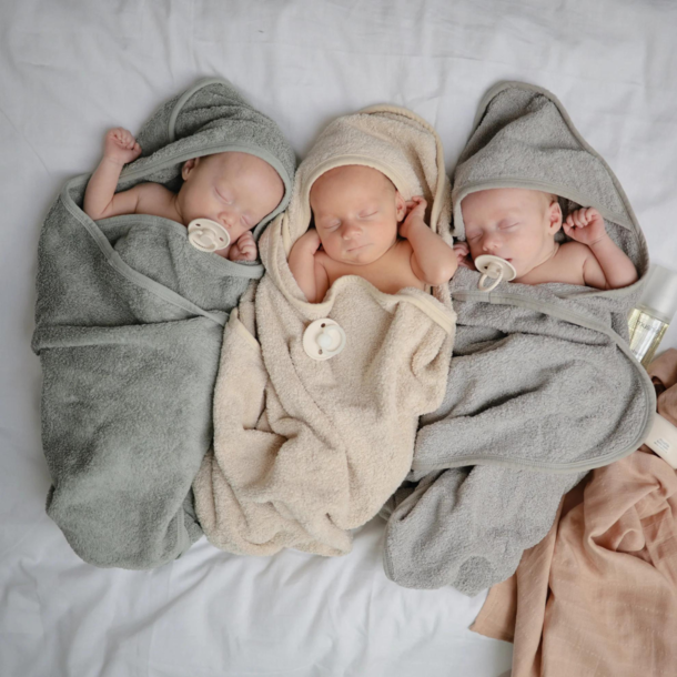 Mushie Mushie: Organic Cotton Baby Hooded Towel - Moss