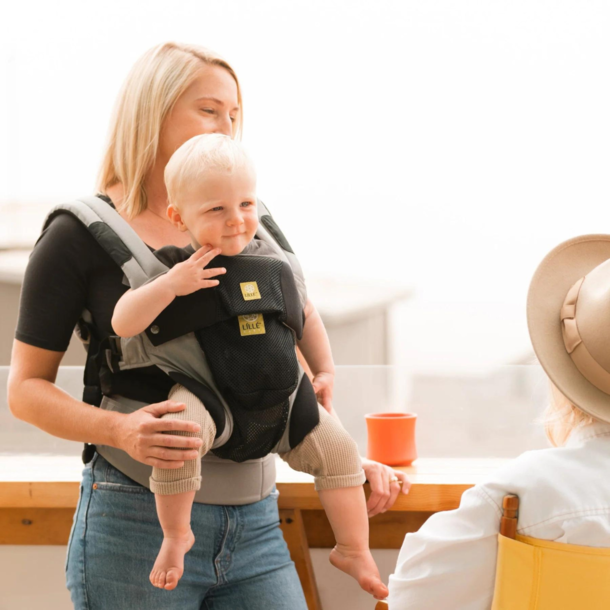 Lillebaby Complete 6-in-1 Airflow DLX Carrier