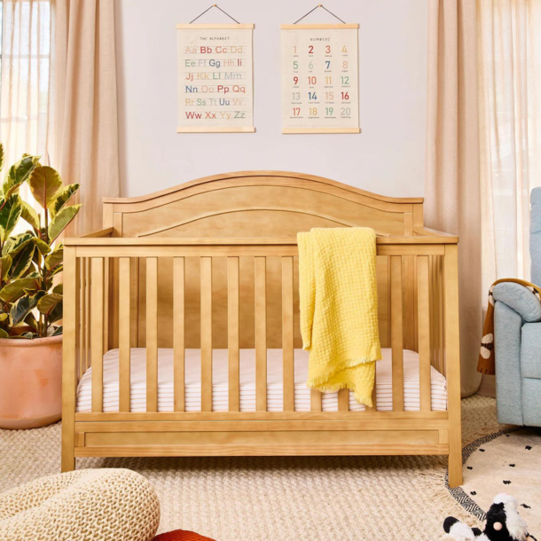 Million Dollar Baby MDB: Charlie 4-in-1 Convertible Crib -