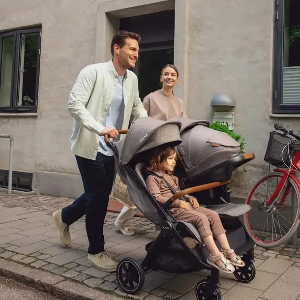 Nuna Nuna: TRVL Dubl -