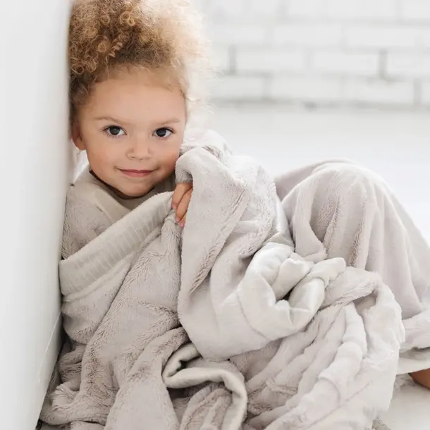 Saranoni Saranoni:Lush Toddler Blanket (40"x60")-