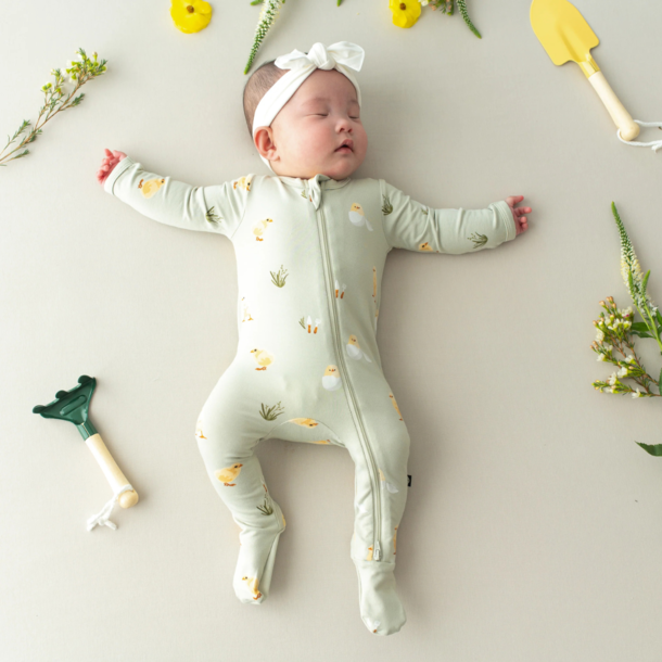 Kyte Clothing Kyte: Zipper Footie - Aloe Chick