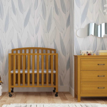 Million Dollar Baby Dylan Folding 3-in-1 Mini Crib