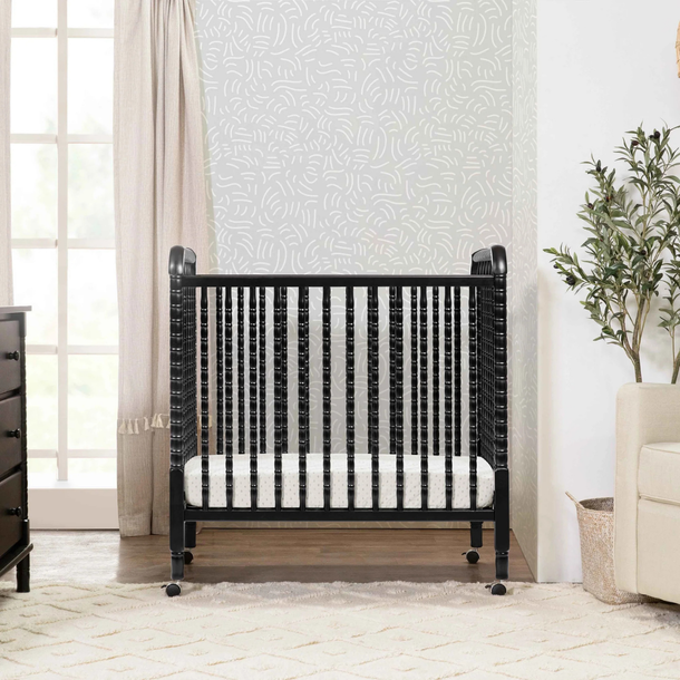 Million Dollar Baby MDB: Jenny Lind 3-in-1 Convertible Mini Crib