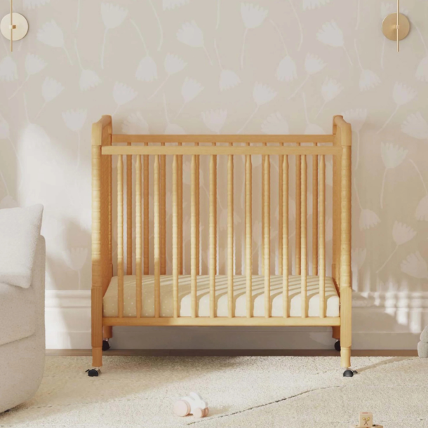 Million Dollar Baby MDB: Jenny Lind 3-in-1 Convertible Mini Crib