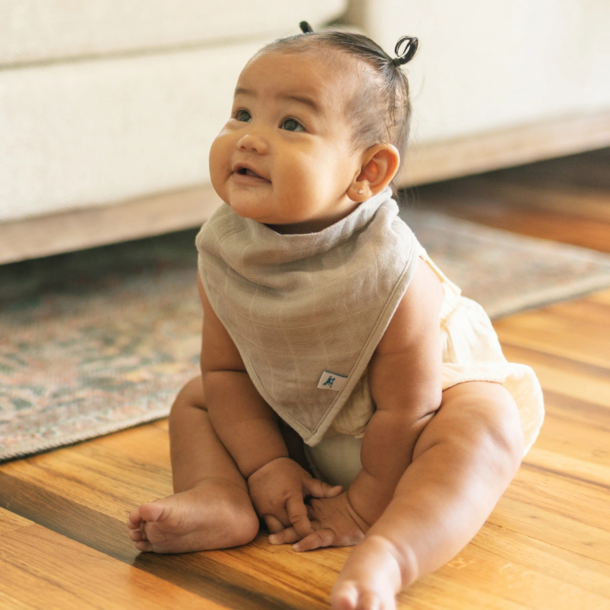 Little Unicorn LU -Muslin Bandana Bib 4pk