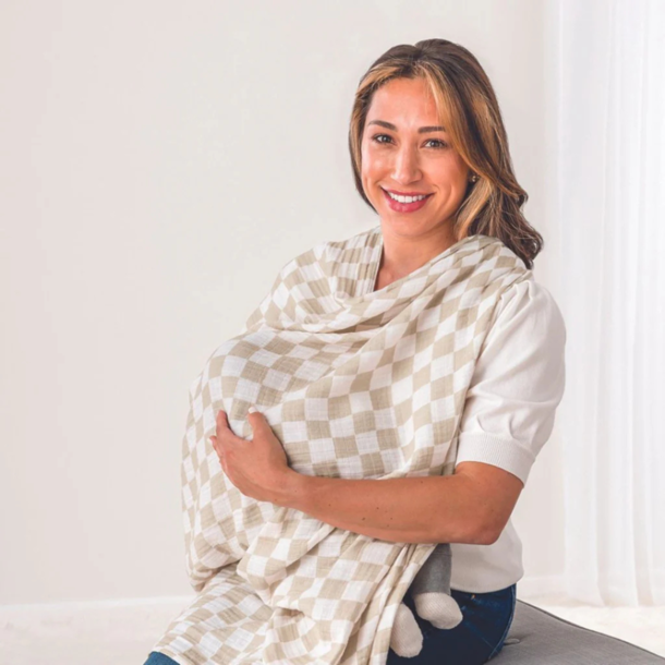Itzy Ritzy Itzy Ritzy: Breastfeeding Blanket - Taupe Checkerboard