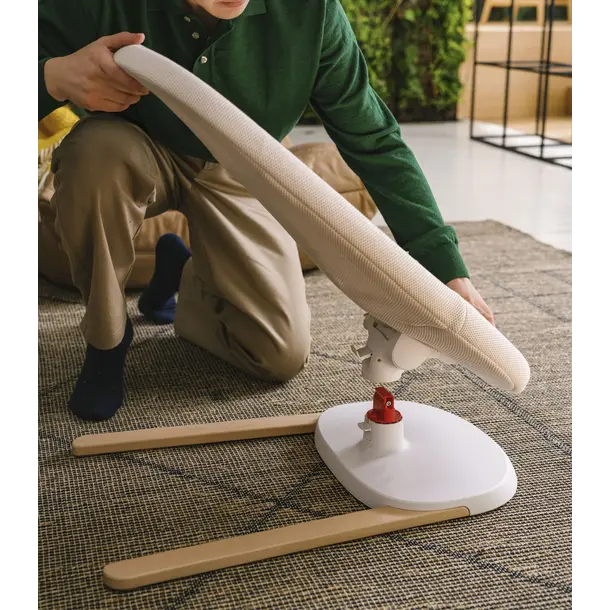 Stokke Stokke: Yoga Bouncer & Swing - Light Sand