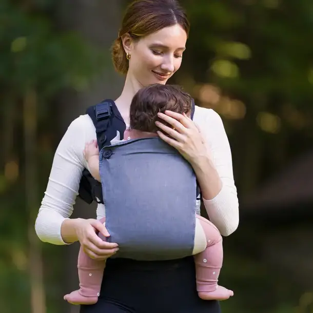 Nuna Nuna: CUDL Clik Baby Carrier -