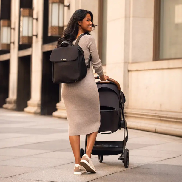 Nuna Nuna: Diaper Bag - Caviar