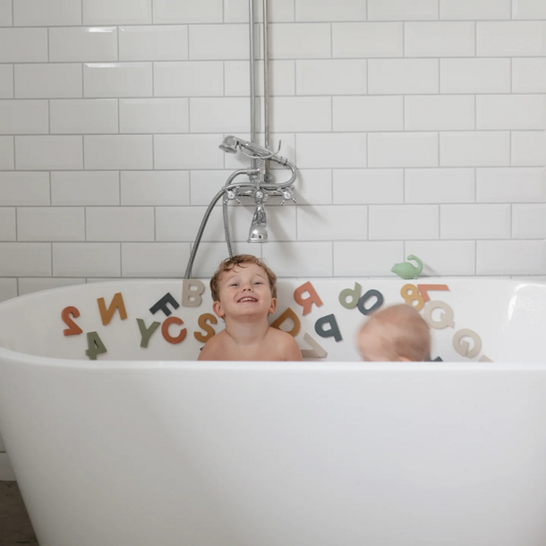 Mushie Mushie: Letters & Numbers Bath Set