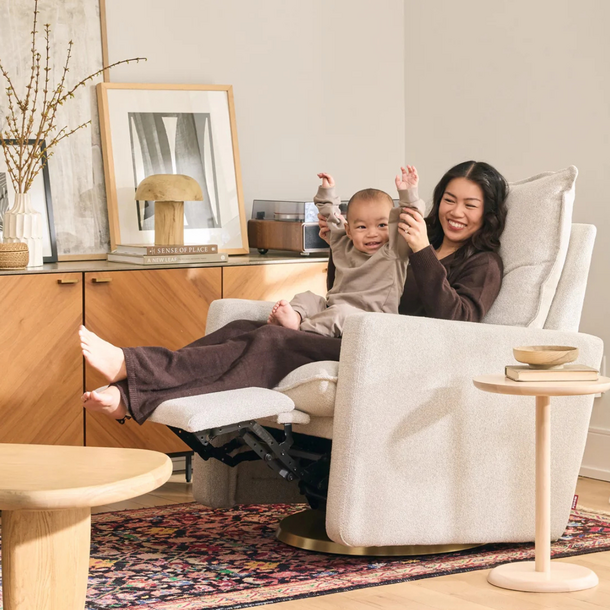 Monte Monte: Cortina Glider/Recliner - Fabric Upholstery, ESPRESSO Base