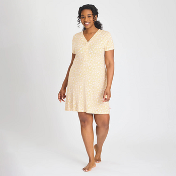 Magnificient Baby Magnetic Me: Women's SS Nightgown - Wild Side
