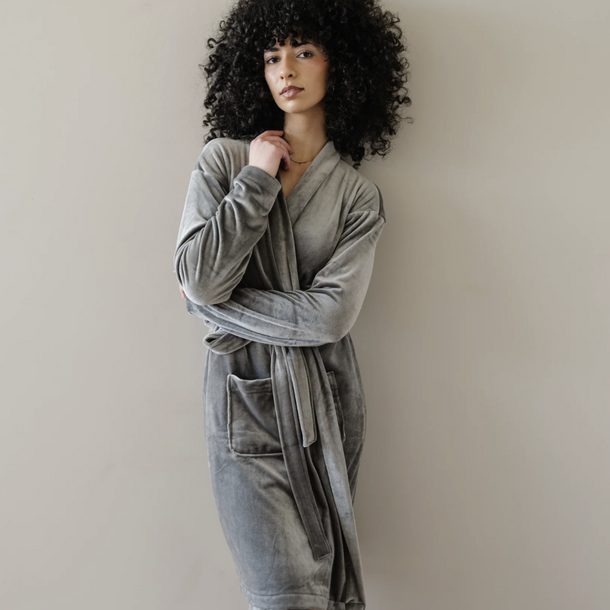 Saranoni Saranoni: Women's Minky Stretch Luxe Robe - Charcoal
