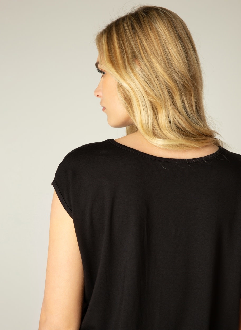 Yelitza Blouson Cap Sleeve Top with Fitted Bottom - Black
