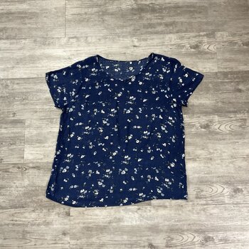 Navy T-shirt - Size 46