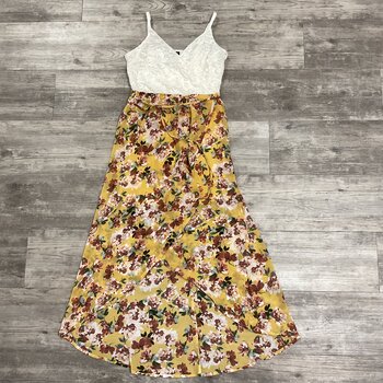 Floral Dress with Lace Top and Spaghetti-straps - Size M