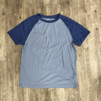 Basic Blue T-shirt - Size S
