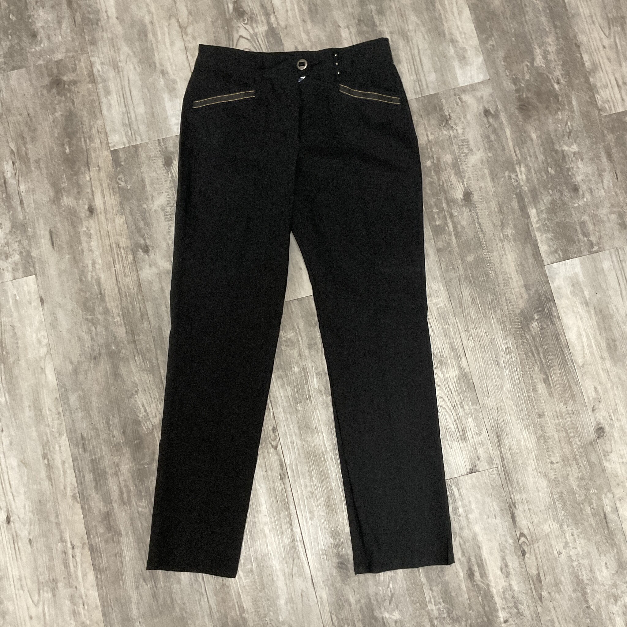 Lightweight Black Pant with Stitch Accent Size 10