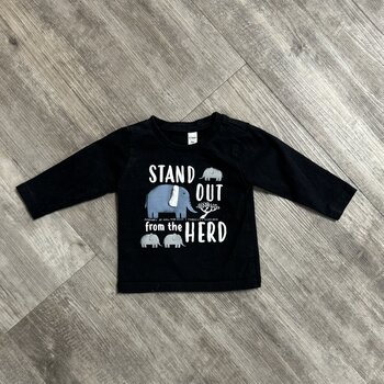 Stand Out Shirt - Size 9M