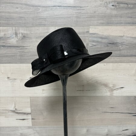 Callie Black Hat