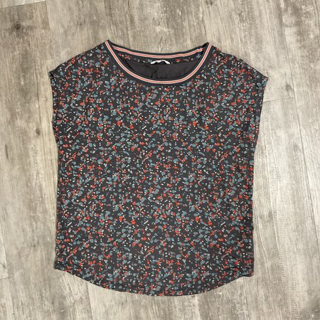 Speckle Print Tee Size XL