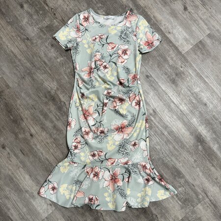 Mint Floral Maternity Dress - Size S