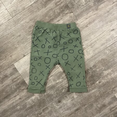 Green XO Pants Size 9-12M