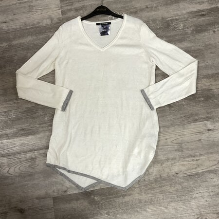 White Pullover with V-neck - Size L