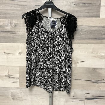 Black and White Printed Blouse with Cap Sleeves - Size L