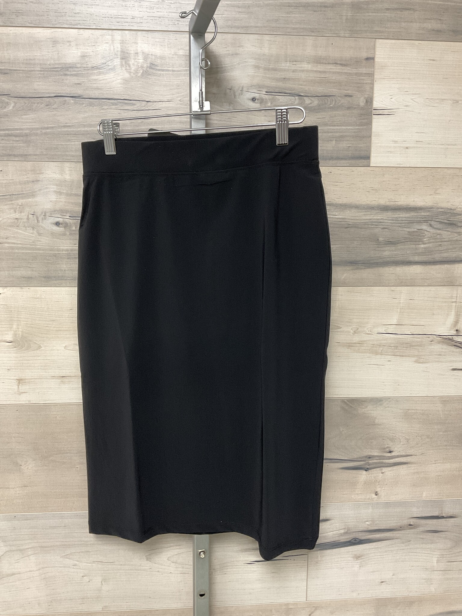 Black Travel Jersey Skirt 64cm