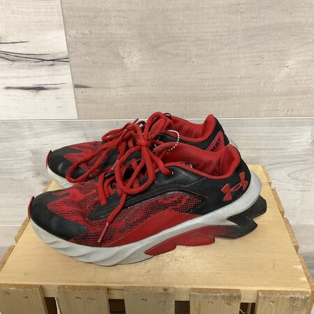 Black and Red Sneakers Size 4.5