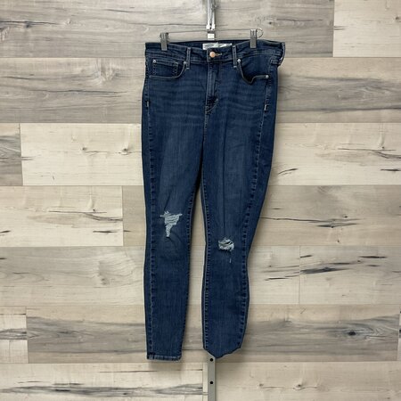 High Rise Super Skinny Jeans - Size 31