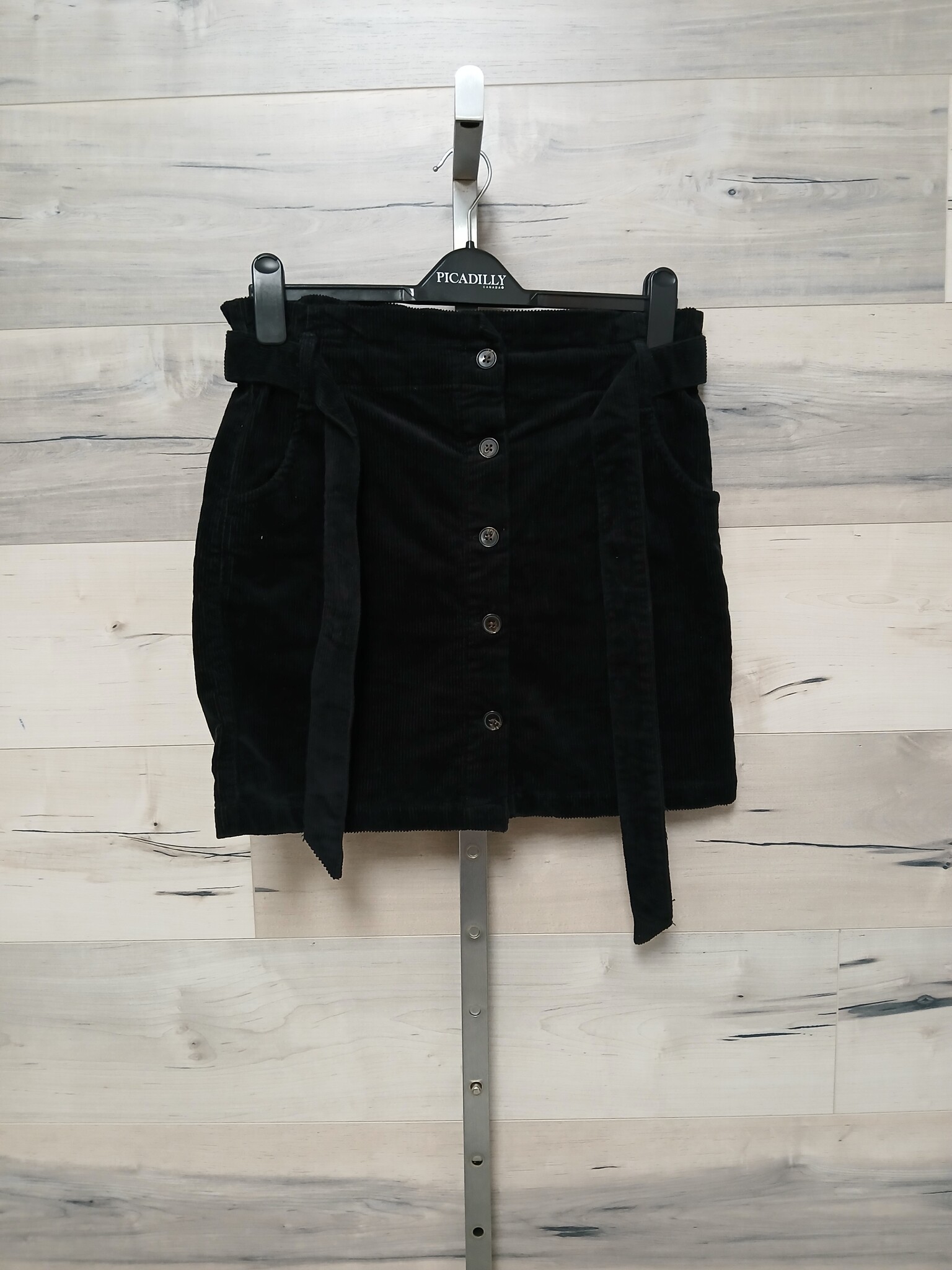 Black skirt corduroy sale