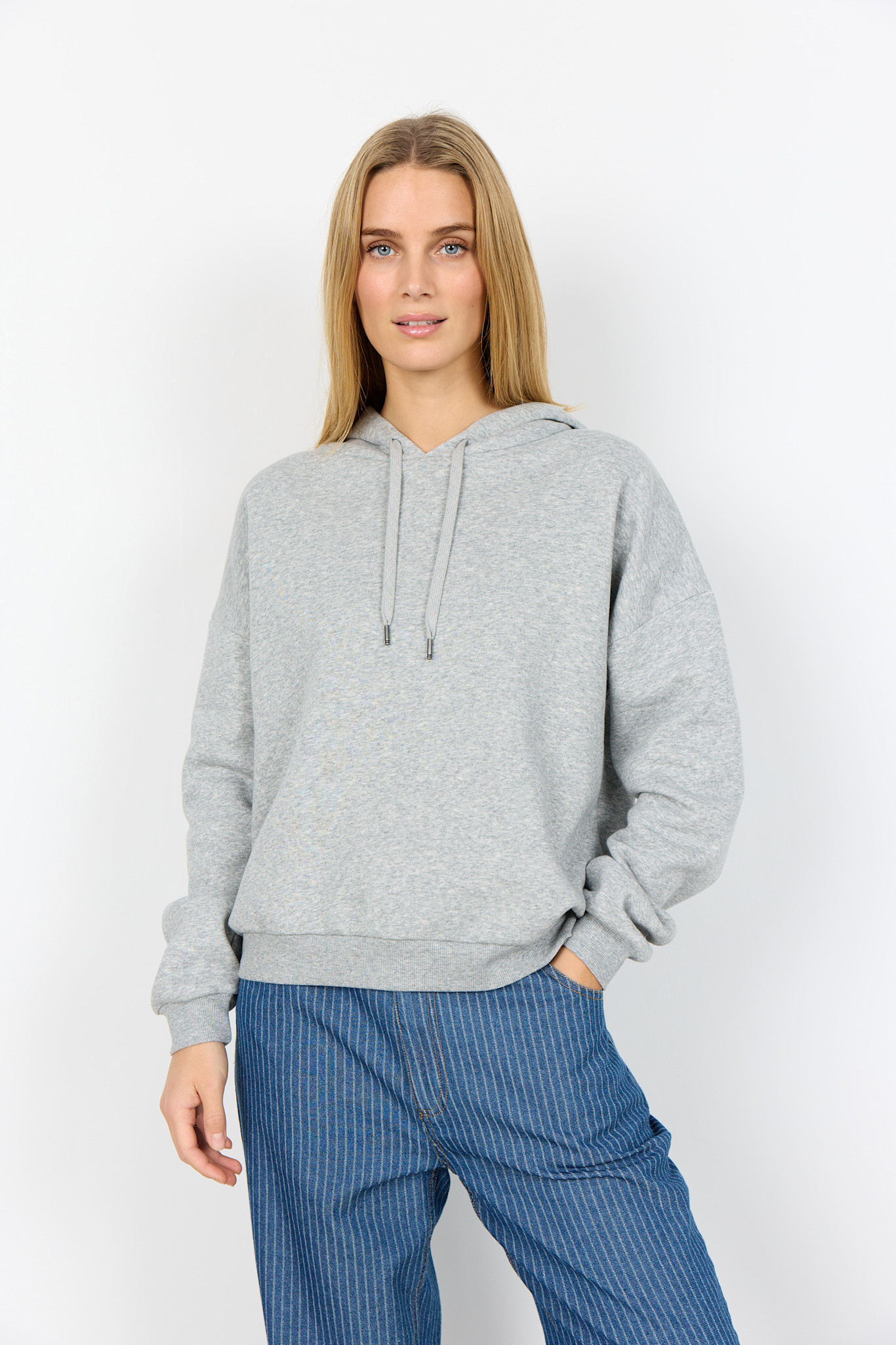 Ladies Knitted Hoodie Grey
