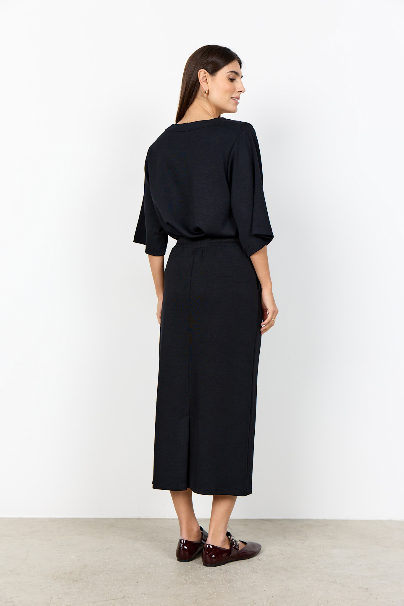 Long Knitted Skirt Navy/Black